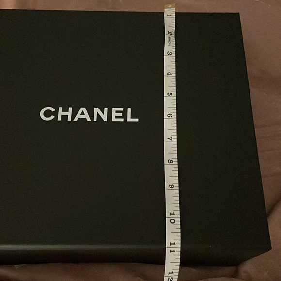 Chanel gift box - Picture 4 of 5
